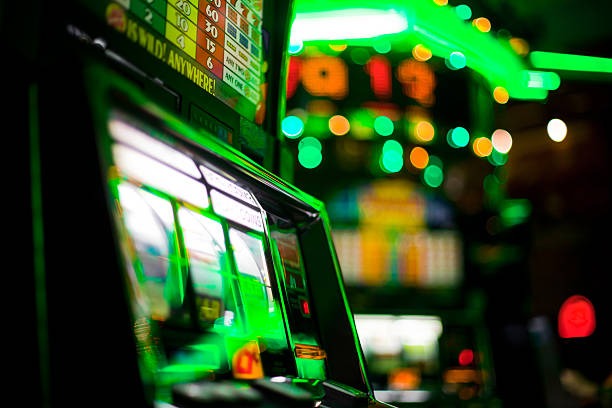 Fortune Tiger reel display with tiger symbols and hold-and-spin interface on jogja